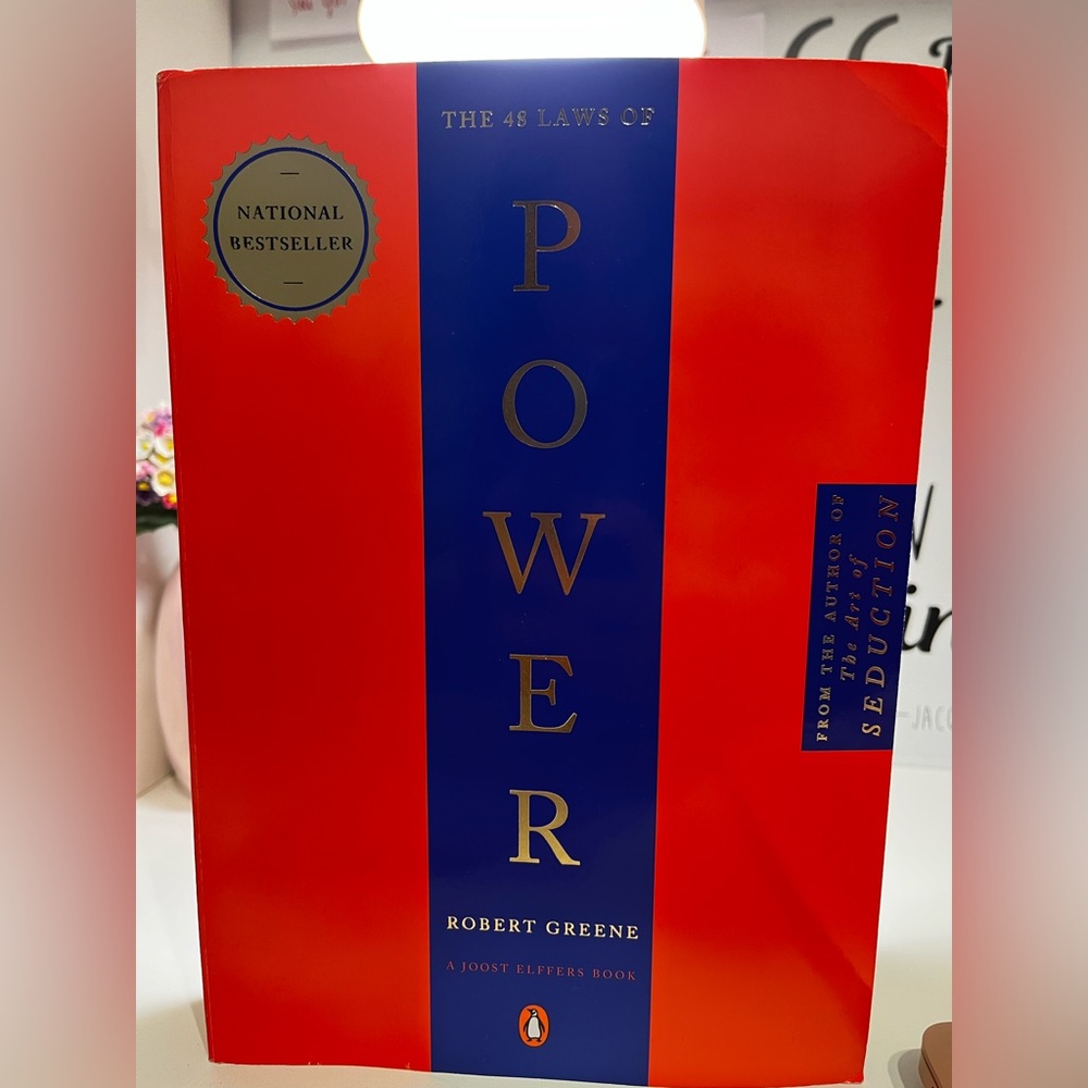 The 48 Laws Of Power book by Robert Greene
